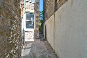 Photo 1- click for photo gallery